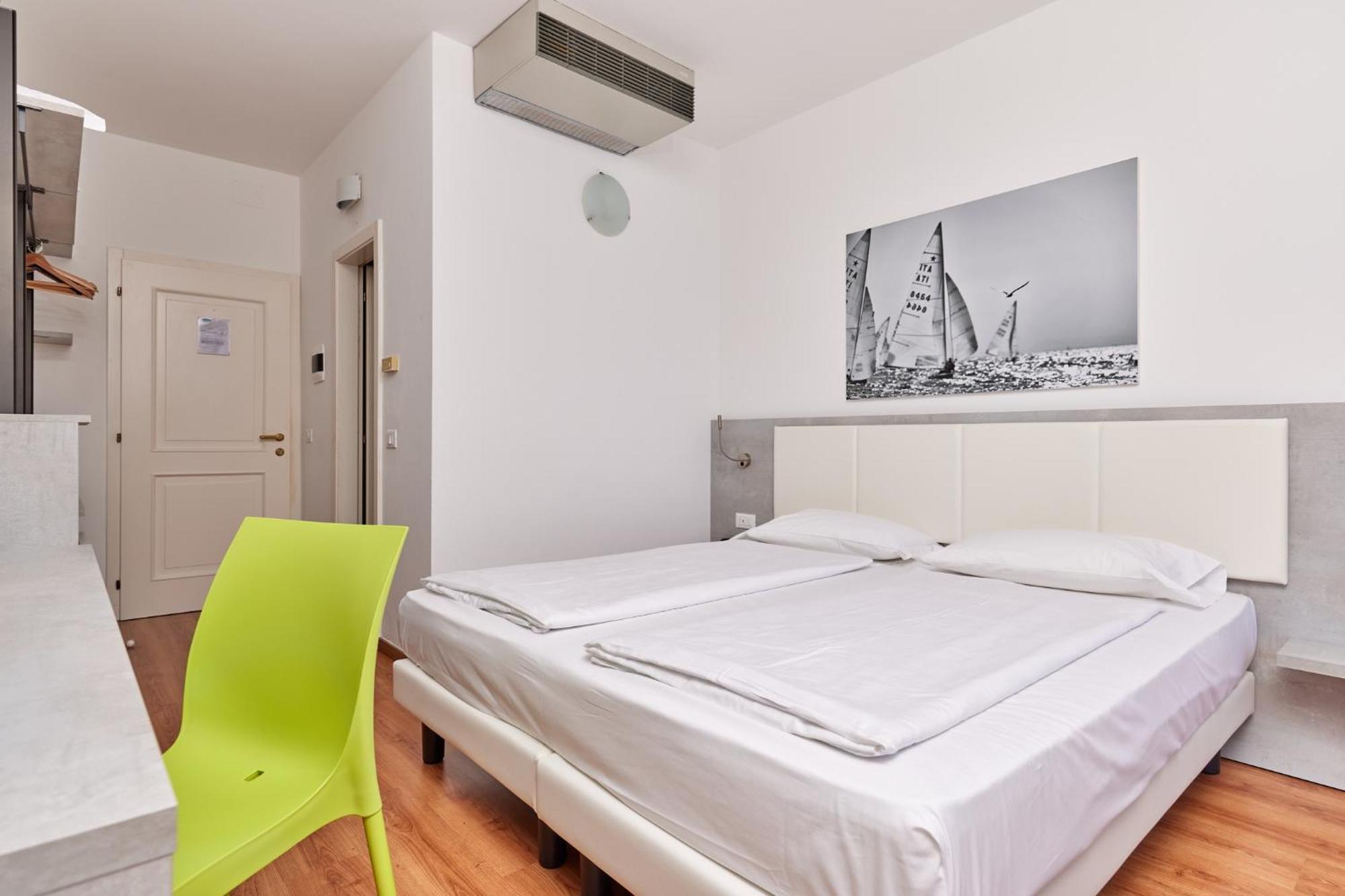 Wind Hotel Malcesine Exterior foto