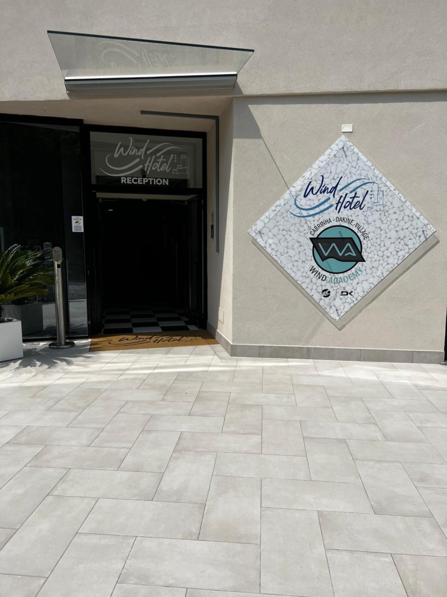 Wind Hotel Malcesine Exterior foto